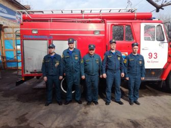 пожарная служба красносулинского района пожарные машина люди