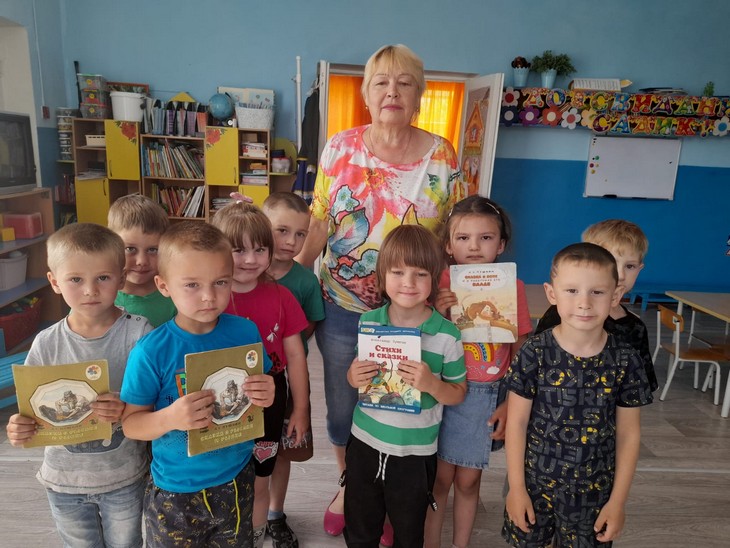 Детский сад "Светлячок" Пушкинский день в России