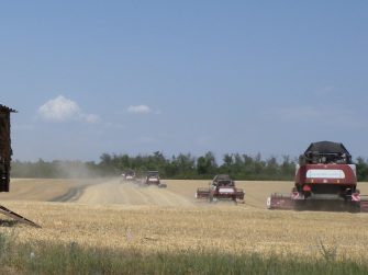 Уборка зерновых в Красносулинском районе