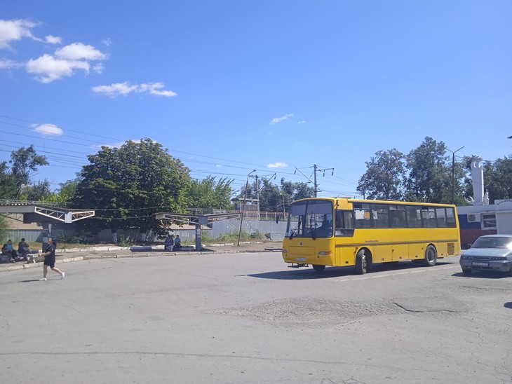 красносулинский район автобус на вокзале остановке Красный Сулин