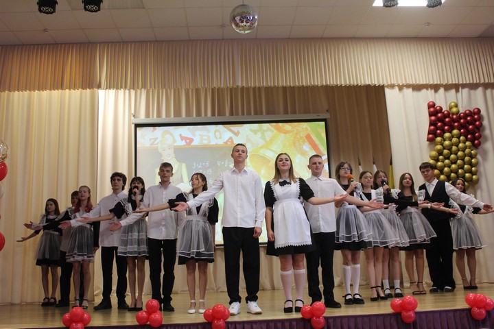 В школах Красносулинского района прозвенел первый звонок